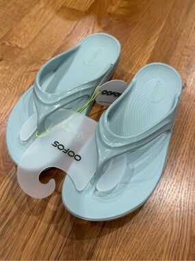 OOFOS OOlala Women’s Recovery Flip Flops - Mist - Sz10
